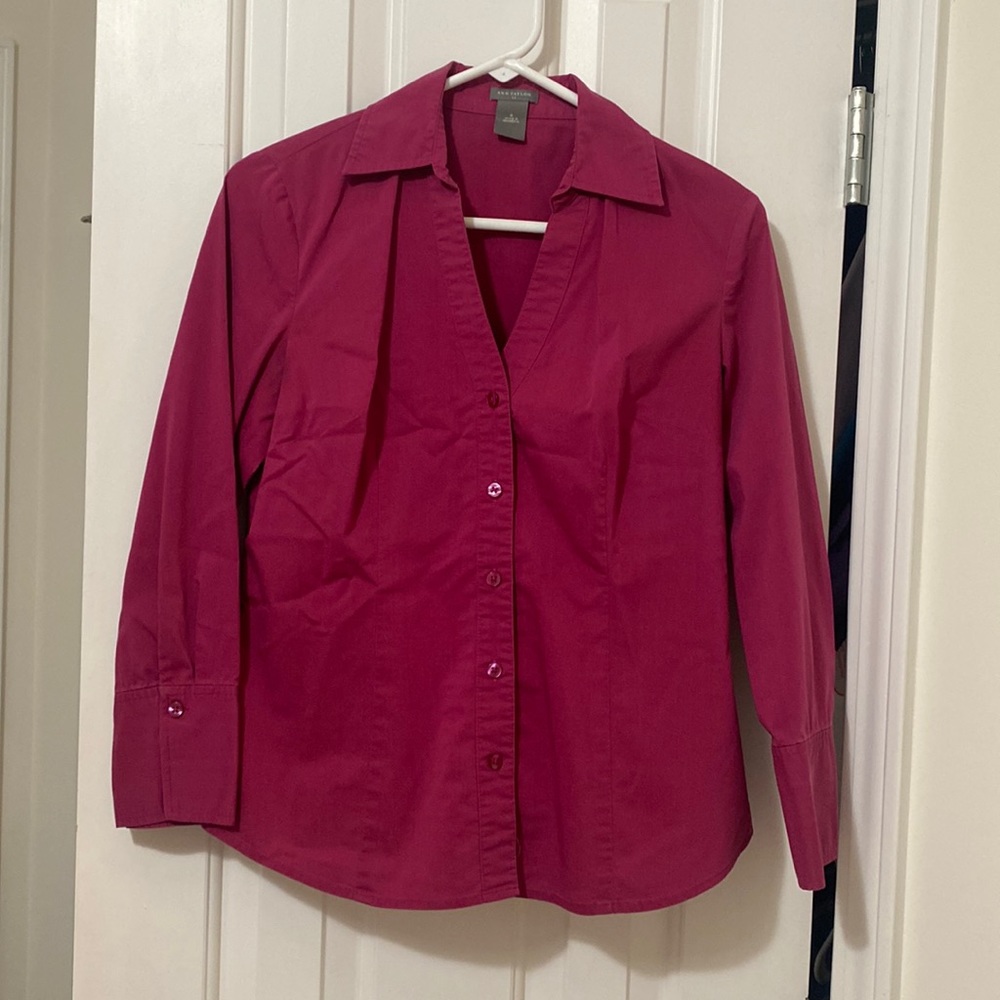 Like new Ann Taylor work shirt